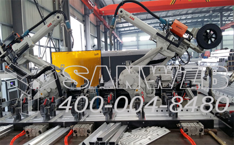 东莞三威装备铝模板机器人自动焊接工作站